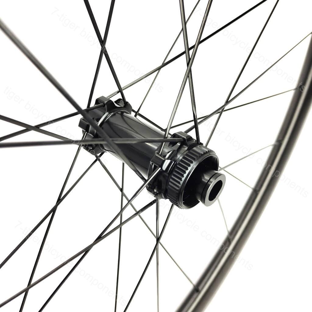 45mm Custom Disc Brake Carbon Fiber Bike Wheels SR032 Hub