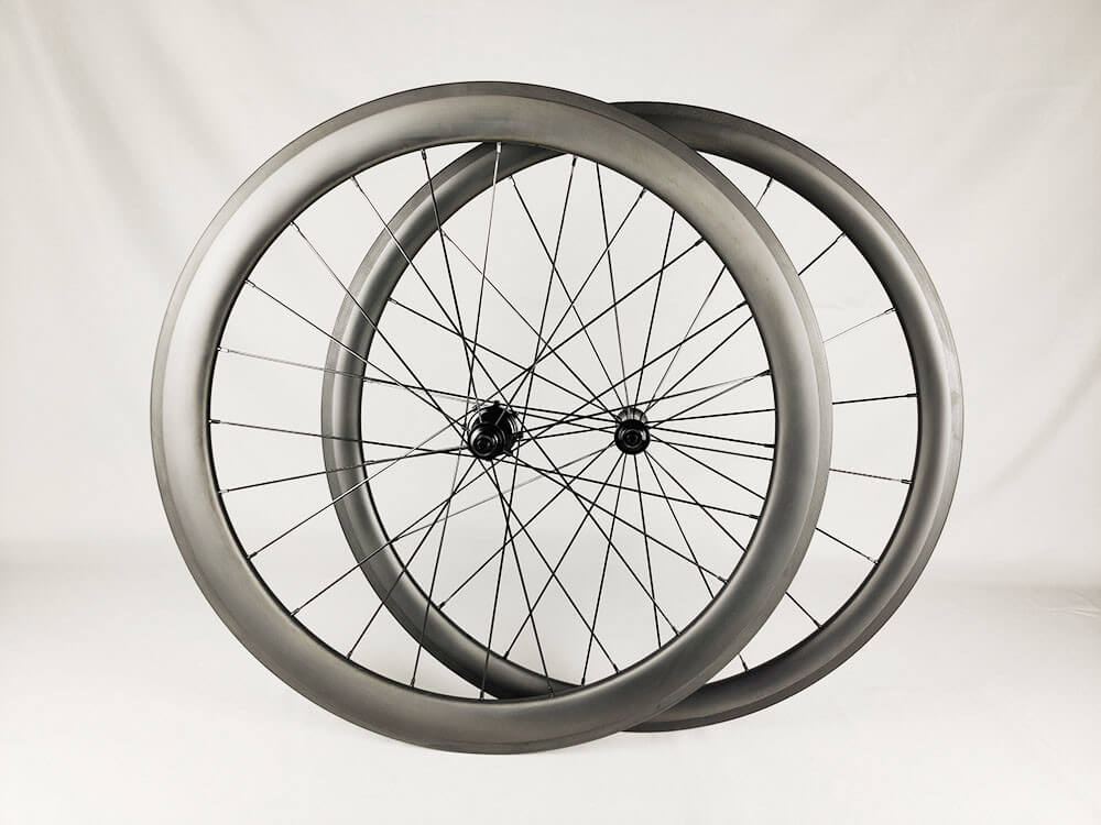 700c-carbon-rim-brake-road-bicycle-wheelset-38mm-50mm-sr030-08.jpg