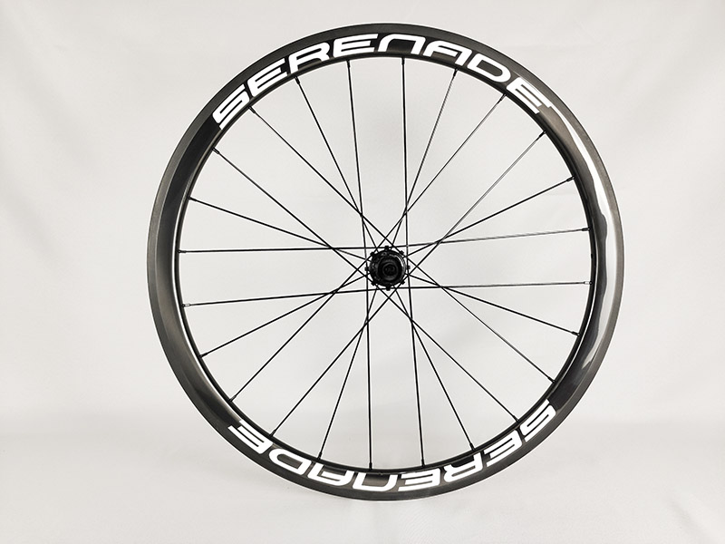 rim-brake-carbon-road-bicycle-wheelset.jpg