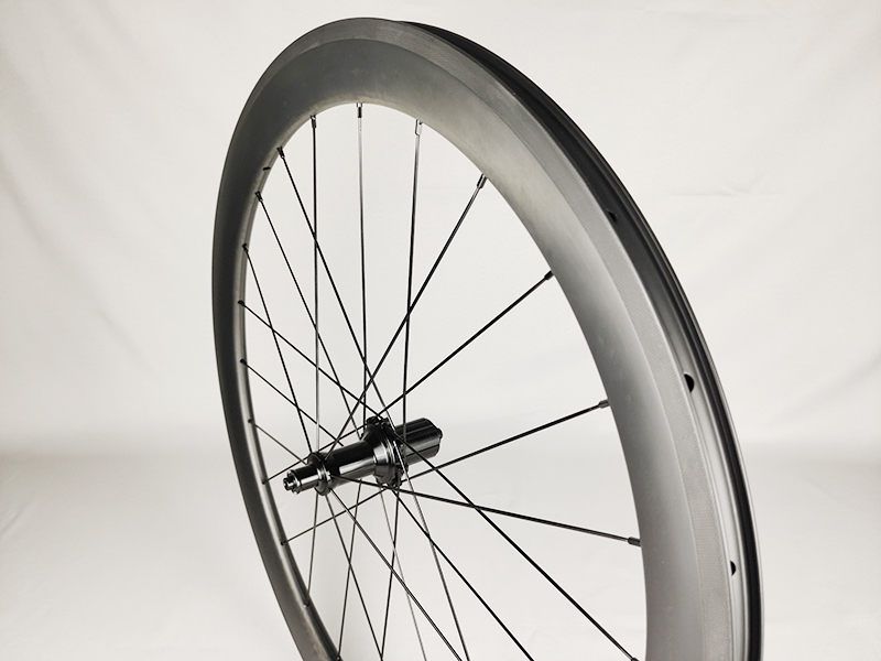 Cheap Chinese Carbon wheels.jpg