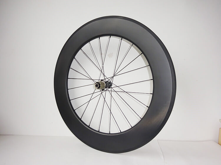 carbon tt bicycle wheelset 88mm rear wheel.jpg