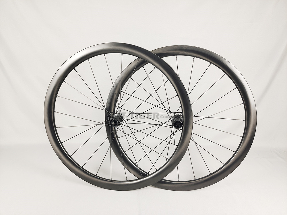 New paintless carbon disc brake wheelset ratchet system bike 05.jpg