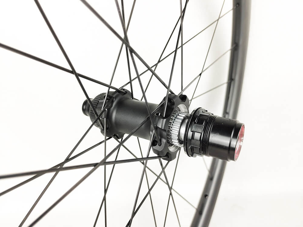 30mm-29-inch-mountain-bike-rims-with-disc-brakes-m50-carbon-wheelset-14.jpg